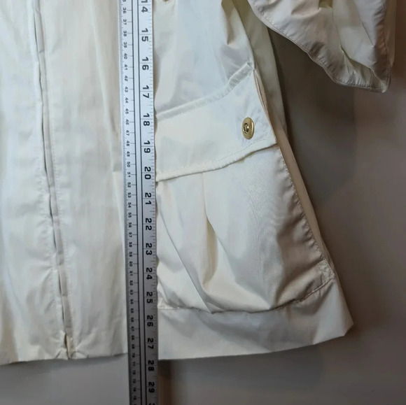NWT Worth Petite  White w/ Gold Details Cropped Arm Belted Jacket P Size - Picture 10 of 10